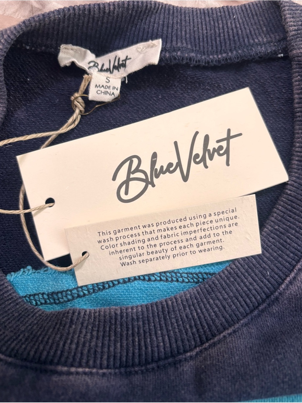 NWT Blue Velvet Oversized Color Block Sweatshirt Navy Turquoise White S - Picture 4 of 7